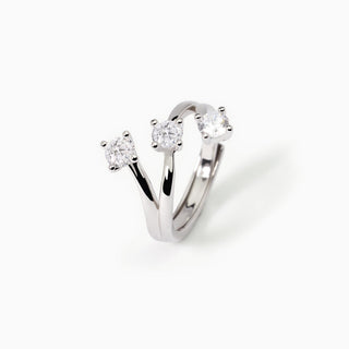 Anello trilogy in argento con zirconi bianchi