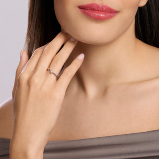 Anello solitario con diamante lab-grown 0,06 carati