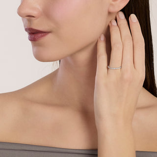 Anello mezza veretta con diamanti lab-grown 0,18 carati