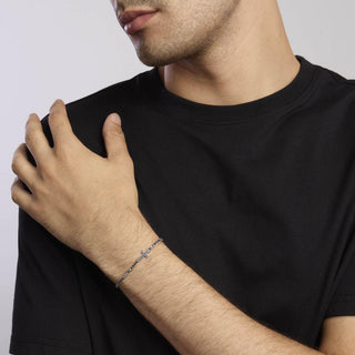 Bracciale in argento con croce