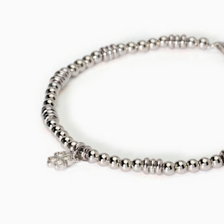 Bracciale in argento con ciondolo quadrifoglio e zirconi