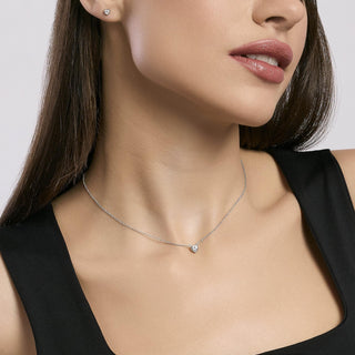 Girocollo da donna in argento con zircone bianco taglio cuore