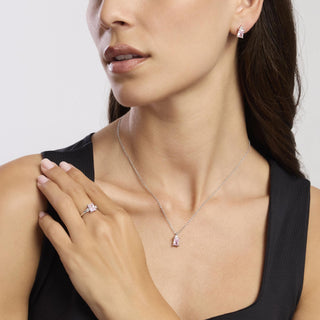 Girocollo in argento con zircone rosa e punto luce