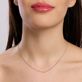 Collana con punto luce tondo in diamante lab-grown 0,03 carati