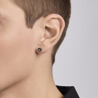 Orecchino uomo in argento con zircone nero